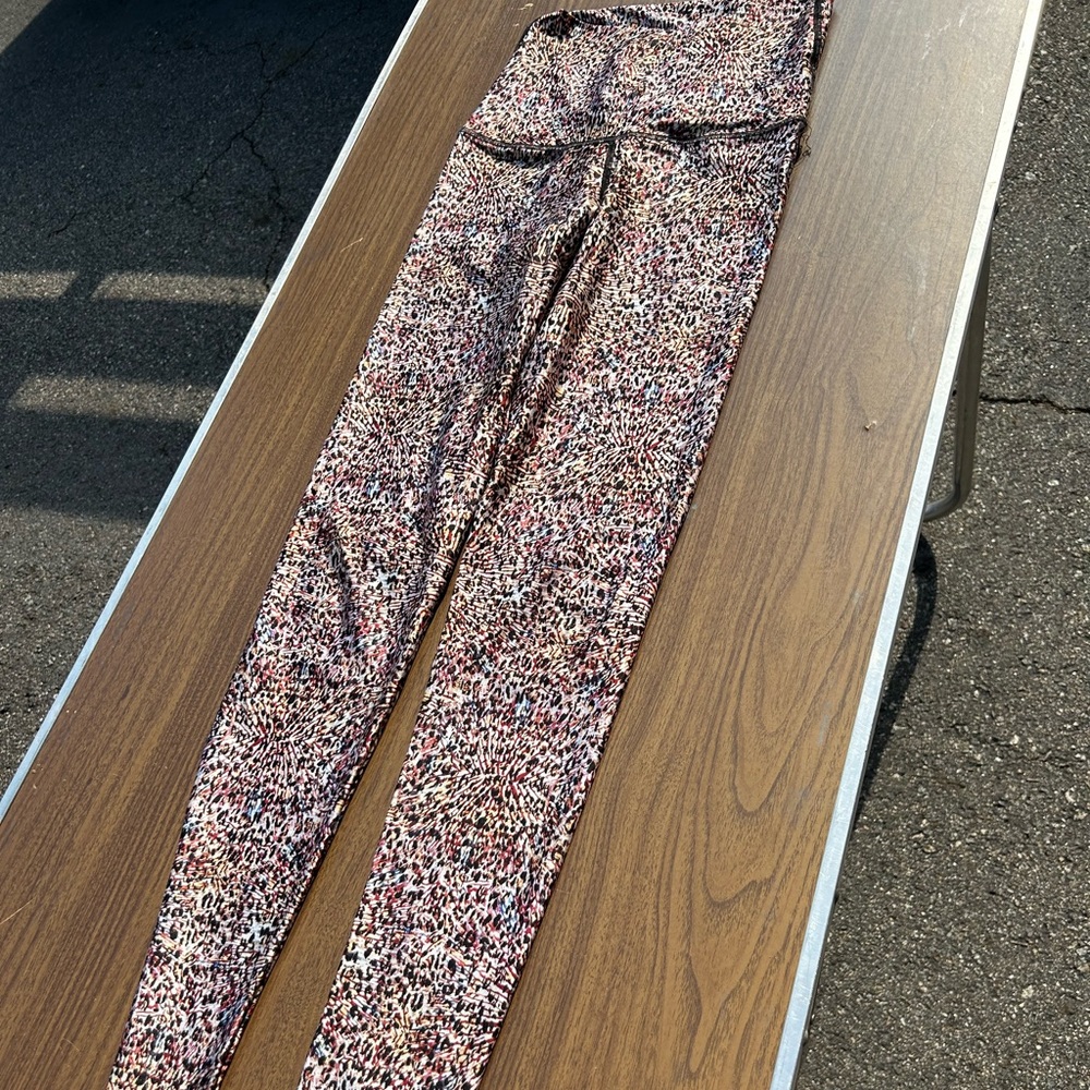 Emily Hsu Designs long high waist neutral print leggings